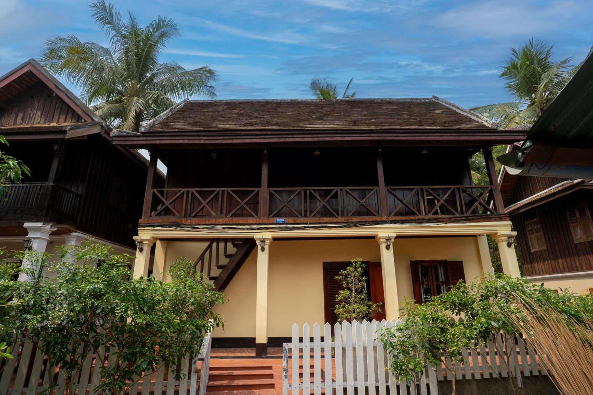 Villa Mira Heritage Luang Prabang Exterior photo